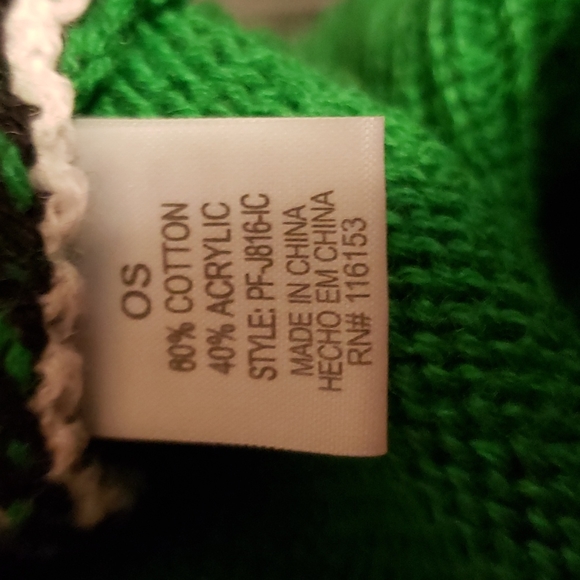 NWOT Christmas sweater vest - Picture 9 of 9